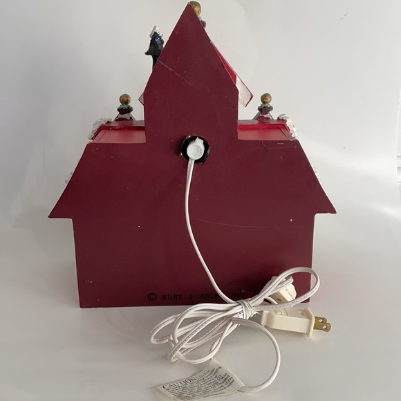 Kurt Adler North Santa’s North Pole Station Lights Up - Picture 3 of 16